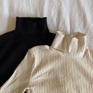 2x Zara Basic Turtleneck